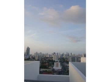 SE REMATA APARTAMENTO EN PH CENTRAL PARK A SOLO US$114,500