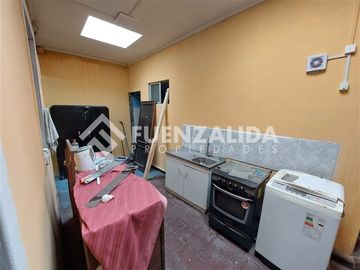 Casa en venta de 2 dorm. en Quinta Normal