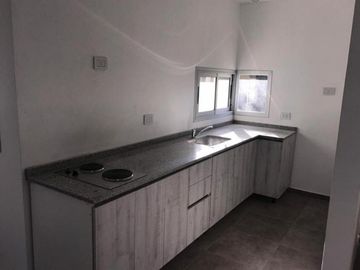 DUPLEX DE 4 AMBIENTES A ESTRENAR EN VENTA - ITUZAINGO NORTE