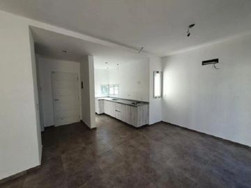 DUPLEX DE 4 AMBIENTES A ESTRENAR EN VENTA - ITUZAINGO NORTE