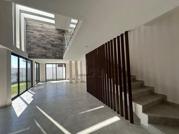 Casa nueva en Venta en Privada San Ángel V, San Luis Potosí