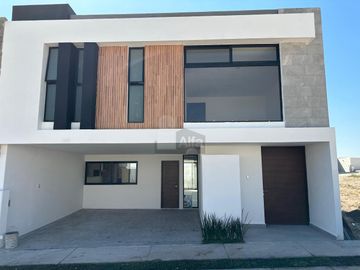 Casa nueva en Venta en Privada San Ángel V, San Luis Potosí