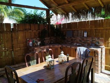 Valles de OLON: Se Vende Casa Cerca del Mar en Olón