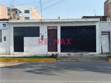 ✨¡Oportunidad única en La Victoria, Chiclayo!✨

CASA EN VENTA COMO  TERRENO 
Terreno Amplio para Desarrollo Multifamiliar, Residencial y Comercial