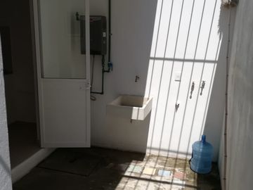 Casa de 2 recámaras ampliada y remodelada en Coyol Fovissste