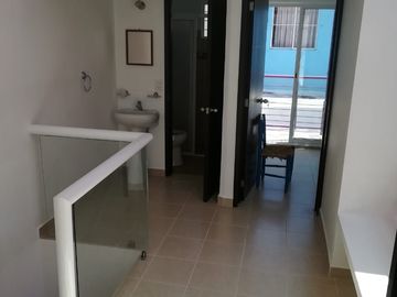 Casa de 2 recámaras ampliada y remodelada en Coyol Fovissste