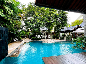 Rumah Mewah Eksklusif Cilandak Jakarta Selatan | Lahan 1.925 m²
