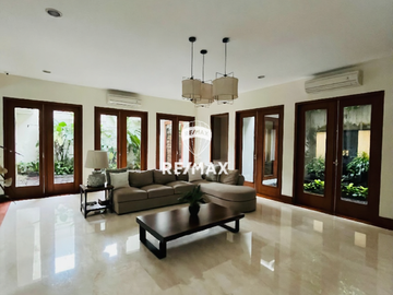 Rumah Mewah Eksklusif Cilandak Jakarta Selatan | Lahan 1.925 m²