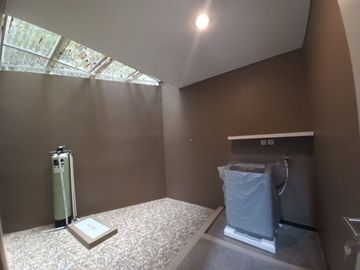 Rumah Murah 2 Lantai Semi Furnish Di Jalan Kaliurang Yogyakarta