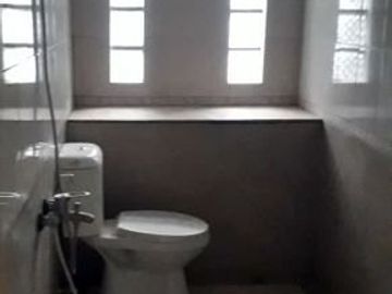 Rumah Nyaman di Cisaranten, dekat Arcamanik dan Antapani