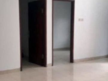 Rumah Nyaman di Cisaranten, dekat Arcamanik dan Antapani