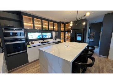VENDE EXCELENTE CASA EN AGUARIBAY BARRIO PRIVADO
