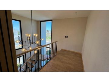 VENDE EXCELENTE CASA EN AGUARIBAY BARRIO PRIVADO