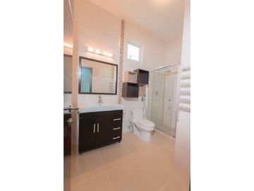 VENTA  APARTAMENTO LINEA BLANCA CON AMPLIA TERRAZA CONDADO DEL REY