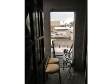 Espectacular casa multifamiliar-Lote propio 8,66x20 Mts.3 casas en 2 plantas-entrada independiente