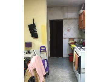 Espectacular casa multifamiliar-Lote propio 8,66x20 Mts.3 casas en 2 plantas-entrada independiente