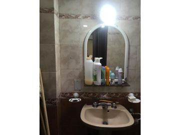 Espectacular casa multifamiliar-Lote propio 8,66x20 Mts.3 casas en 2 plantas-entrada independiente