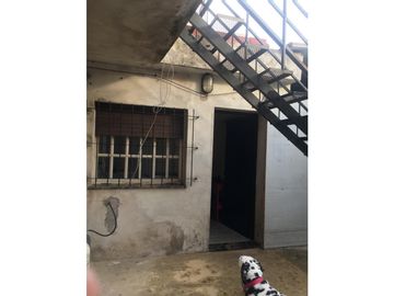 Espectacular casa multifamiliar-Lote propio 8,66x20 Mts.3 casas en 2 plantas-entrada independiente