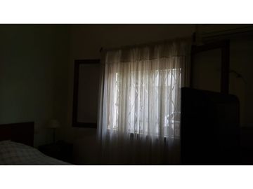 Espectacular casa multifamiliar-Lote propio 8,66x20 Mts.3 casas en 2 plantas-entrada independiente