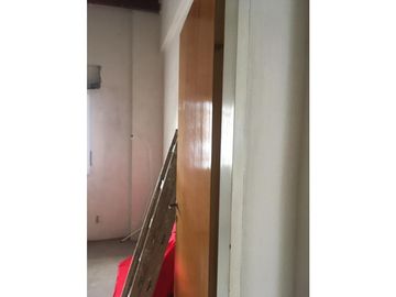 Espectacular casa multifamiliar-Lote propio 8,66x20 Mts.3 casas en 2 plantas-entrada independiente