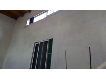 Espectacular casa multifamiliar-Lote propio 8,66x20 Mts.3 casas en 2 plantas-entrada independiente