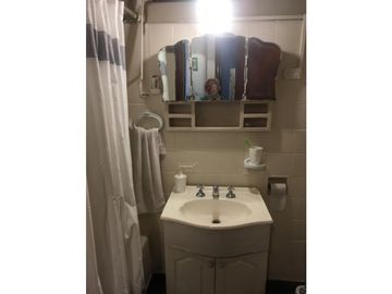 Espectacular casa multifamiliar-Lote propio 8,66x20 Mts.3 casas en 2 plantas-entrada independiente