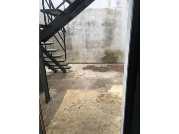 Espectacular casa multifamiliar-Lote propio 8,66x20 Mts.3 casas en 2 plantas-entrada independiente