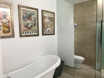 CASA EN VENTA EN PRIVADAS DEL PEDREGAL FASE 2, SLP