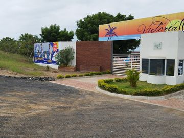 Se Vende Terreno para Construcción Frente al Mar en Vía Playas Posorja