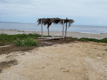 Se Vende Terreno para Construcción Frente al Mar en Vía Playas Posorja
