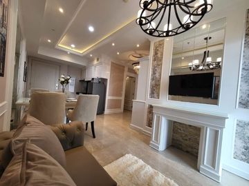 BINTANG 5 Apartemen The Peak Full Furnished Mewah