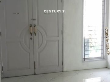 Rumah Siap Huni Cantik Dijual Dalam Cluster  Area Ciputat