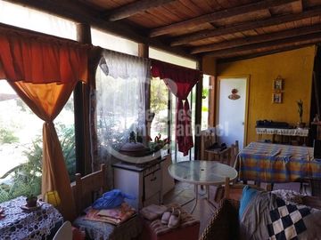 Casa en venta de 6 dorm. en Buín
