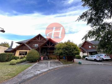 Casa en venta de 5 dorm. en Temuco