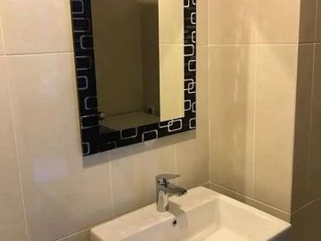 DIJUAL 2BR Apartemen Capitol Park Residence furnish lt 9