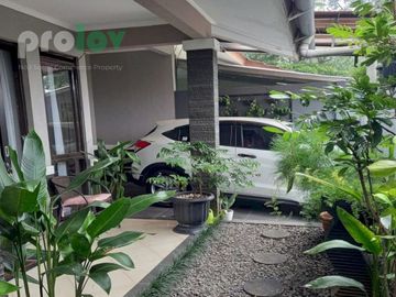 Rumah Area Perkebunan di Lembang Dekat Wisata Park And Zoo