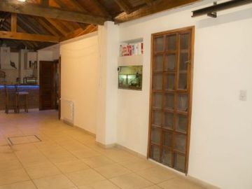 DUPLEX DE 4 AMBIENTES CON GARAGE DOBLE. Duplex en Venta.