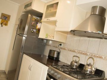 DUPLEX DE 4 AMBIENTES CON GARAGE DOBLE. Duplex en Venta.