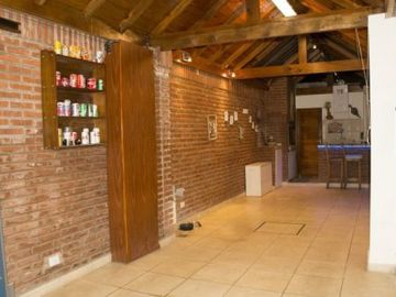 DUPLEX DE 4 AMBIENTES CON GARAGE DOBLE. Duplex en Venta.