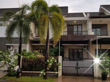 Rumah Nyaman di Cluster Aralia Harapan Indah Bekasi