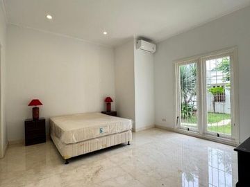 Best Price Luxury Home Cilandak Private Pool Dekat ke Citos
