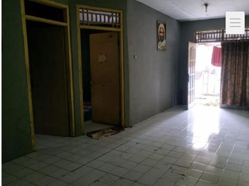 Rumah depok,akses 2 mobil,didalam kompleks,harga 580juta nego