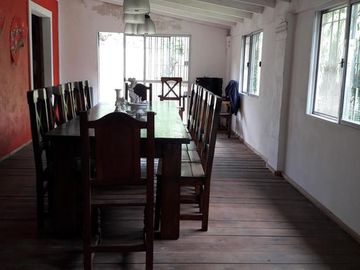 Casa - Luis Guillon