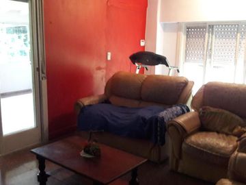 Casa - Luis Guillon
