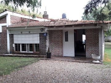 Casa - Luis Guillon