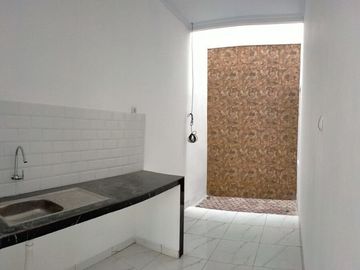 Rumah Baru 2 Lantai di Harapan Indah Bekasi Murah bisa KPR