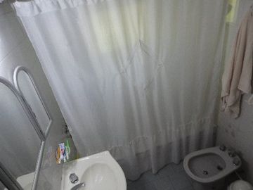 Casa en venta en Ezpeleta Este