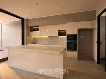Exclusivo departamento con Jardín en La Dehesa