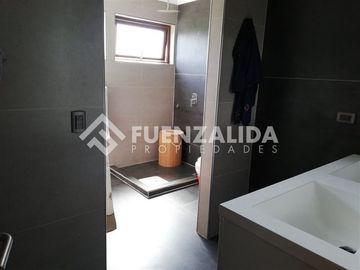 Vendemos casa de 4D3B en Lomas de Coihuin Puerto Montt