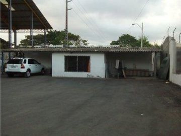 VIA A DAULE  KM. 24 BODEGA INDUSTRIAL SE VENDE